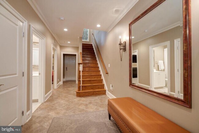 Foto del edificio - 712 Bracey Ln