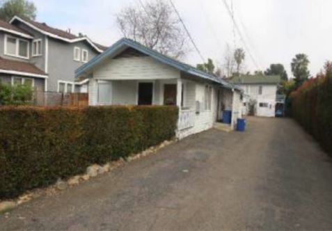 Building Photo - 1720 San Pascual St