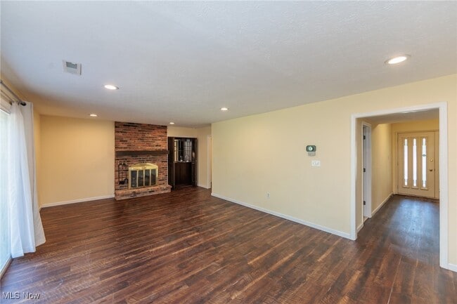 Building Photo - 25111 S Woodland Rd