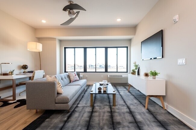 Building Photo - 1 FLAGSHIP St