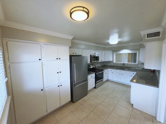Foto del edificio - 2210 Dorrington St