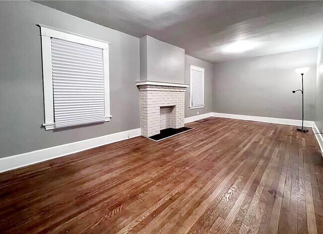 Foto del edificio - 316 E Florida Ave