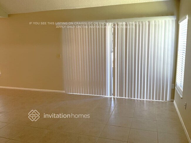Foto del edificio - 357 Amethyst Ct