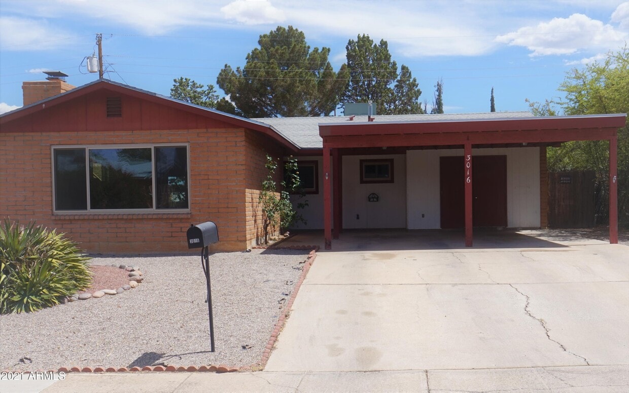 3016 Wilcox Dr, Sierra Vista, AZ 85635 House Rental in Sierra Vista, AZ