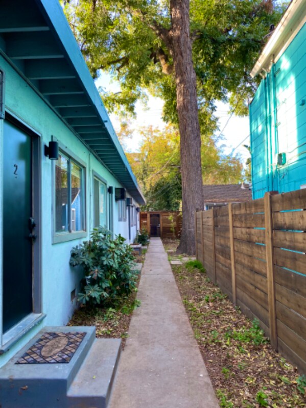 Primary Photo - 1314 D St