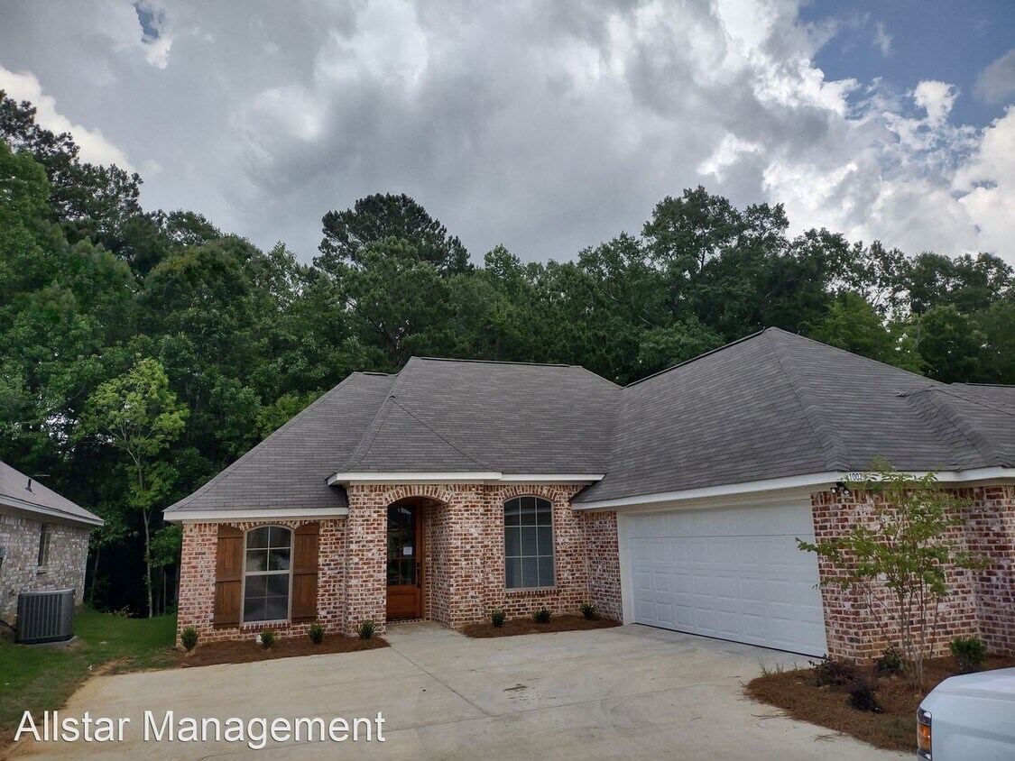 Primary Photo - 3 br, 2 bath House - 1007 Silver Circle