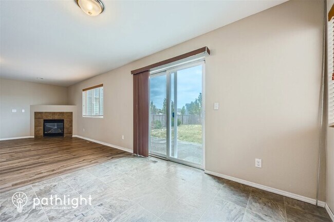 Foto del edificio - 18727 112th Ave Ct E