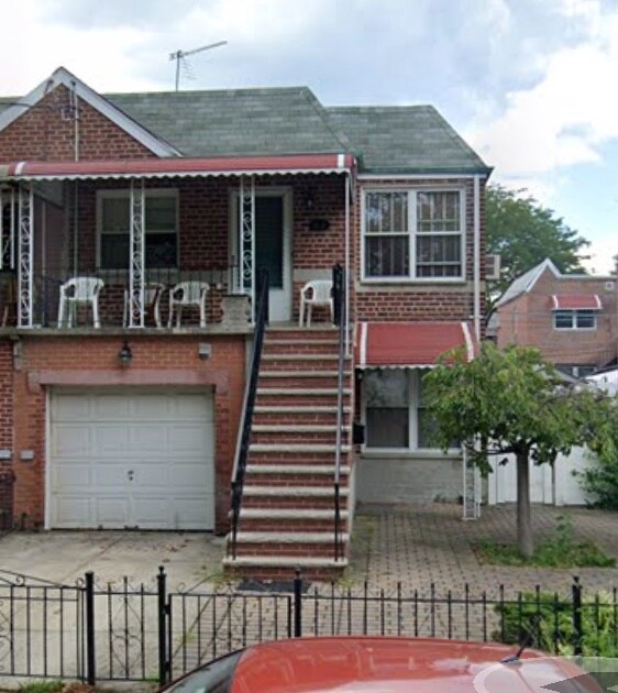 Foto principal - 2534 73rd St