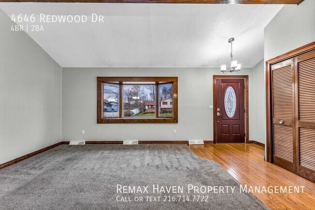 Foto del edificio - 4646 Renwood Drive,  Brunswick-  Incredibl...