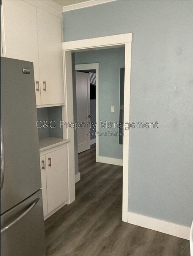 Building Photo - 314 Arreba St