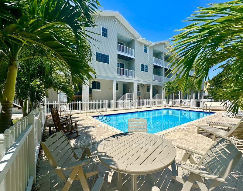 Primary Photo - 15473 Gulf Boulevard