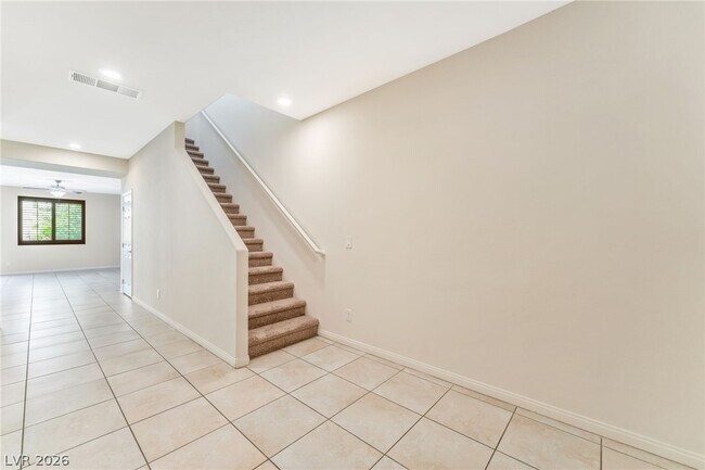 Foto del edificio - 4436 Stardusk Falls Ave