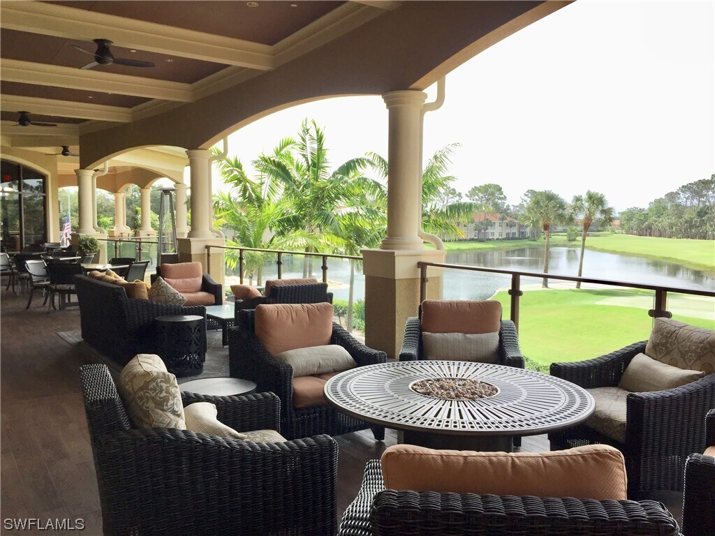 Foto del edificio - 2310 Carrington Ct
