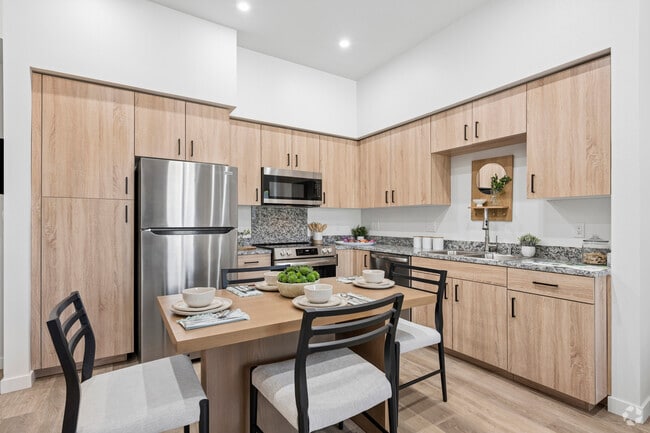 Interior Photo - The Grove at Woodlake
