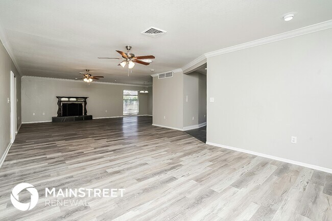 Building Photo - 3 Bay Hill Ct