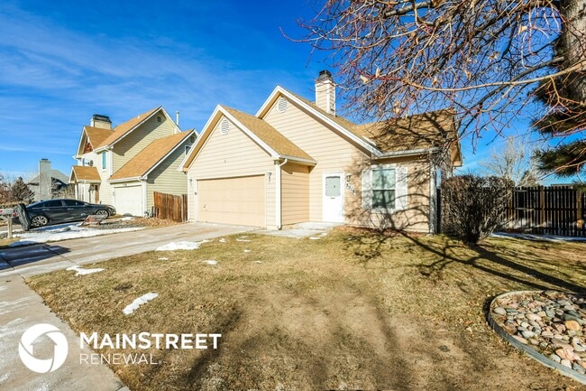 Building Photo - 18019 E Bellewood Dr