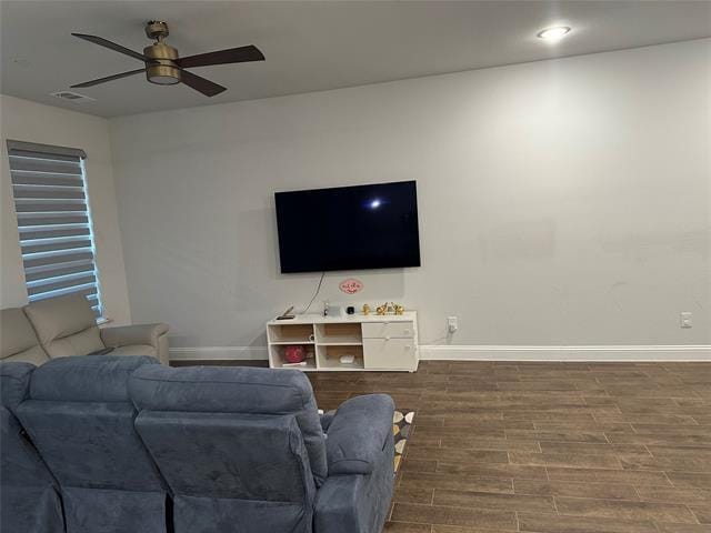 Building Photo - 829 Blue Bell Trl