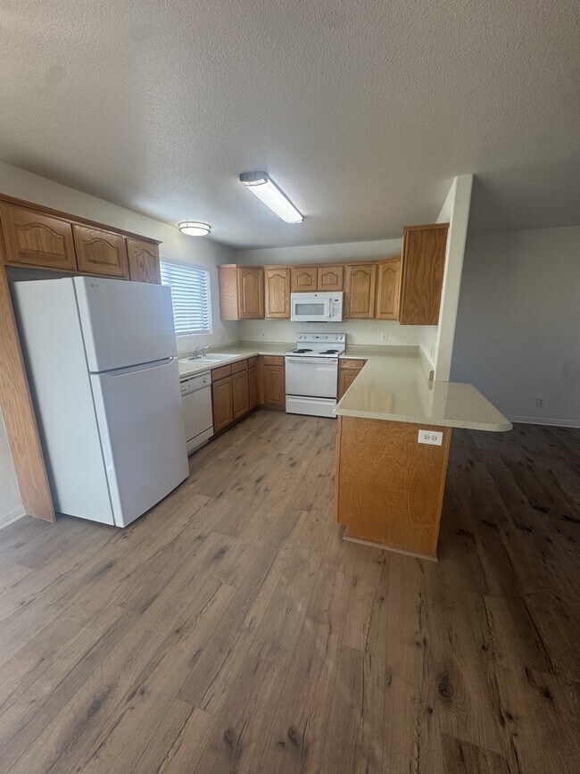 Foto del edificio - 1122 E 300 S