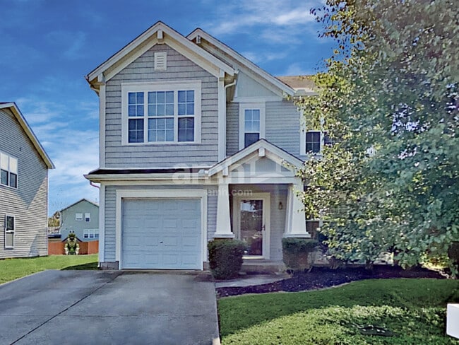 Building Photo - 4060 Longfellow Dr