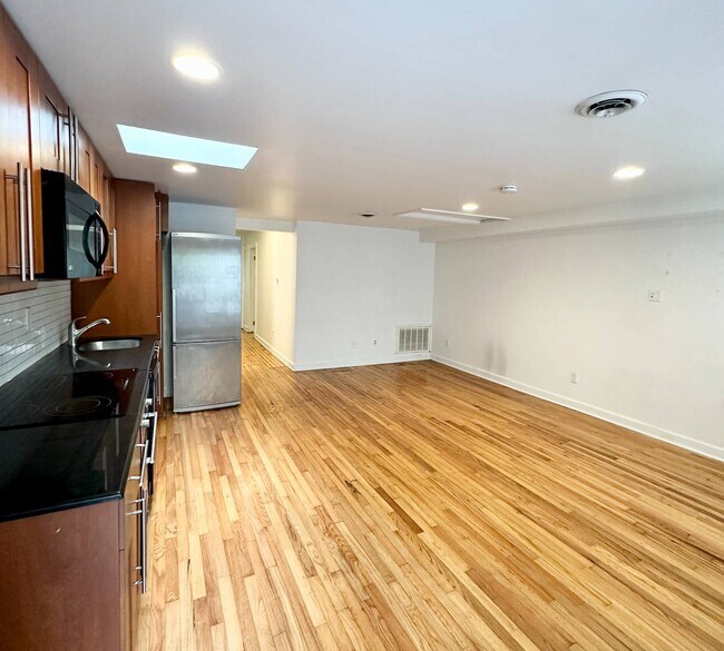 Foto del edificio - 229 Elm St