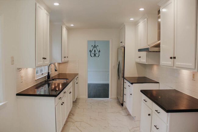 Foto del edificio - 7780 SW Brentwood St
