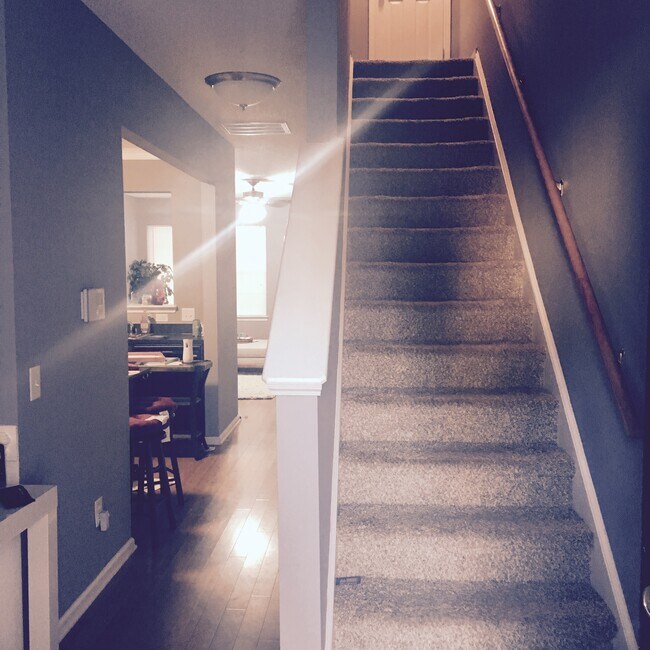 Foto del edificio - 241 Brookshire Rd