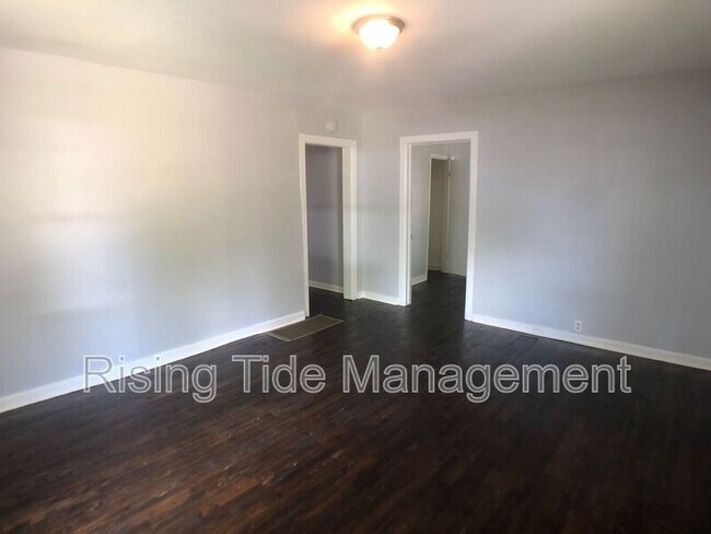 Foto del edificio - 3716 42nd St N