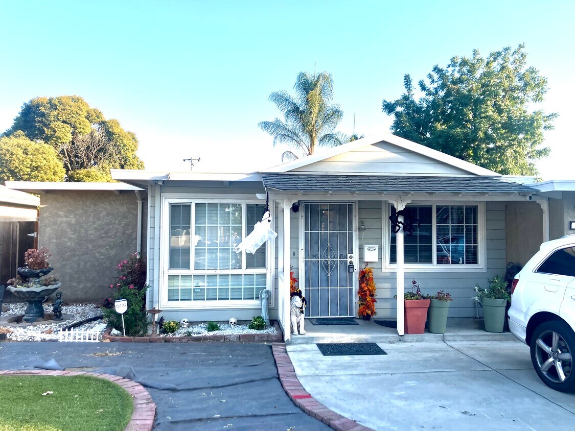 Foto principal - 6292 Mayhews Landing Rd