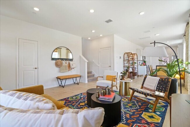 Foto del edificio - 2524 Caleb Asher Lp