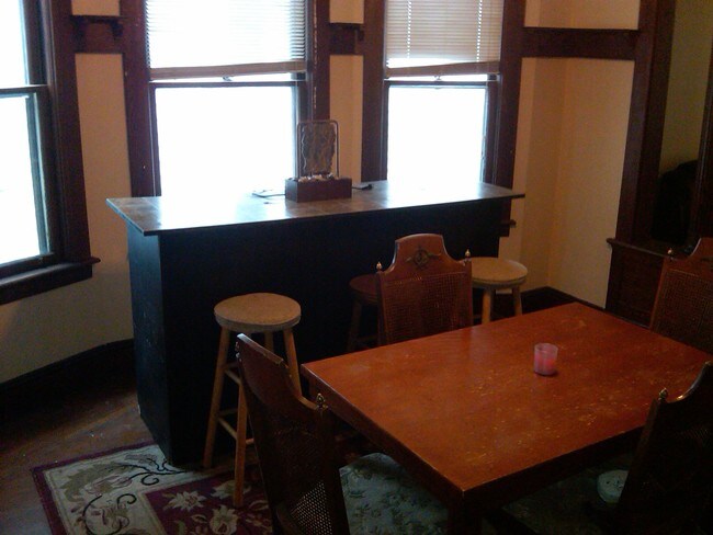 Foto del edificio - 408 Manning Blvd