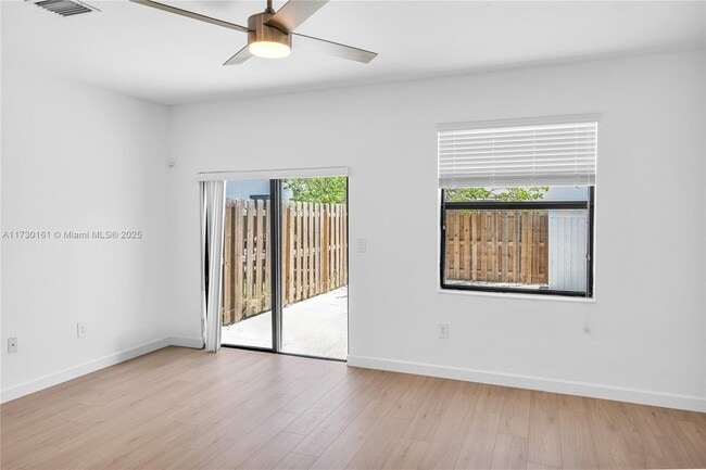 Building Photo - 11854 SW 246th Ln