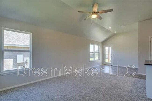 Foto del edificio - 2401 28th Ter