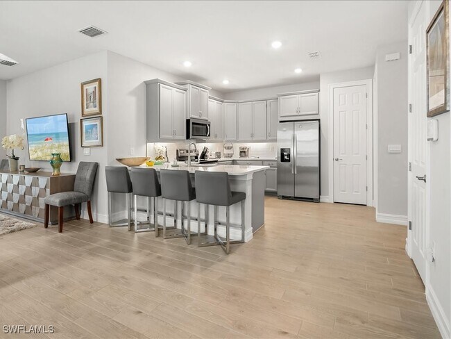 Building Photo - 1157 Enbrook Lp