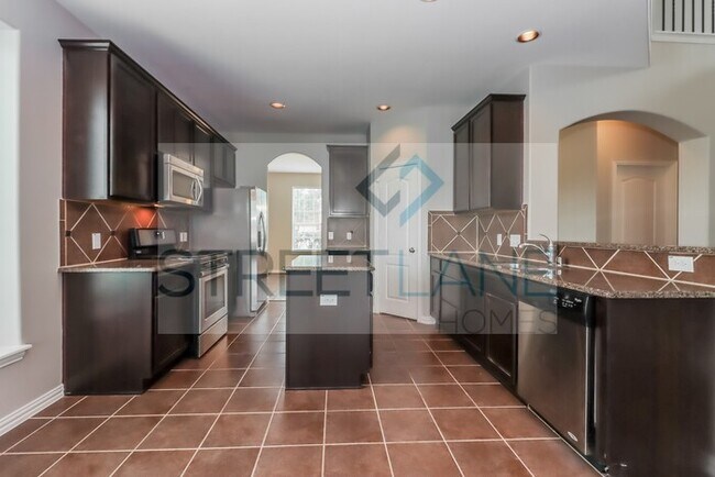 Foto del edificio - REDUCED!