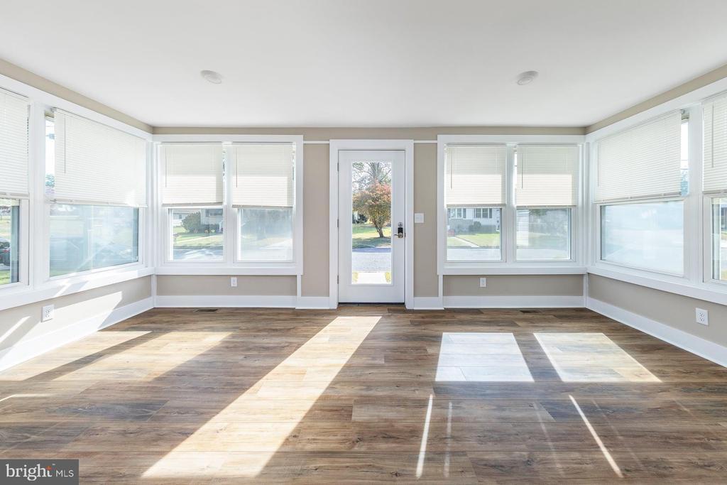 Primary Photo - 279 Academy St