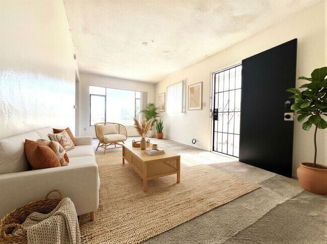 Foto del edificio - 2160 Grand Ave