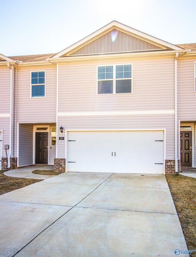 Foto del edificio - 167 Maple Spg Trl