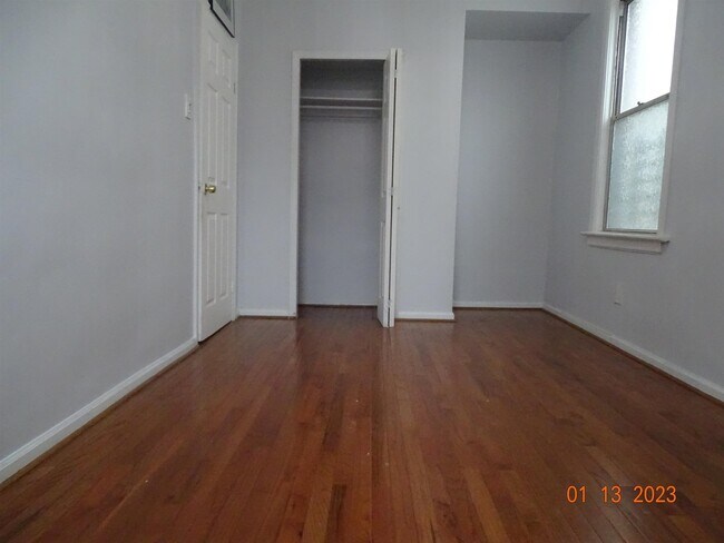 Building Photo - 332 Fulton Ave