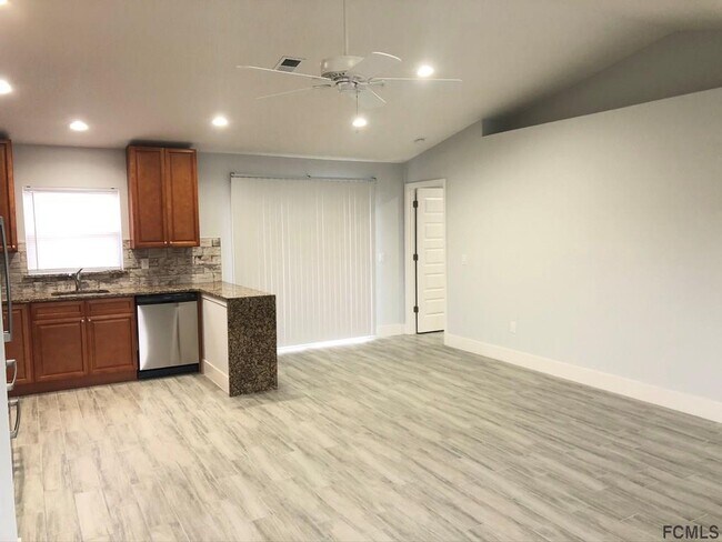 Foto del edificio - 29 Rolling Sands Dr