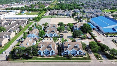 Building Photo - 14550 Fonmeadow Dr