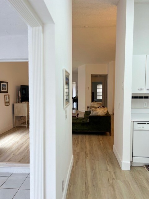 Building Photo - 9815 Watermill Cir