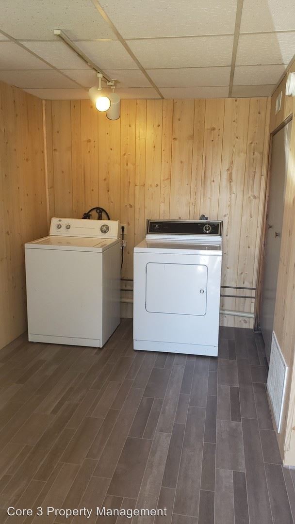 Foto del edificio - 3 br, 1 bath House - 1703 Griffiths Ave