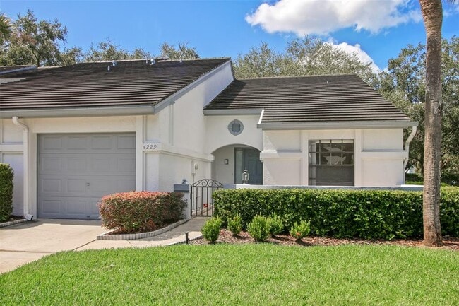 Foto del edificio - 4229 Brentwood Park Cir