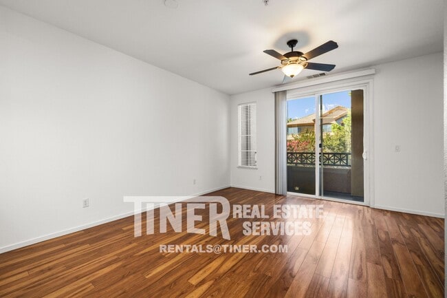 Building Photo - 2001 Club Center Dr