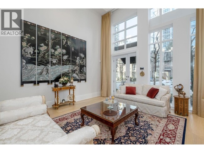 Building Photo - 1258 Richards St