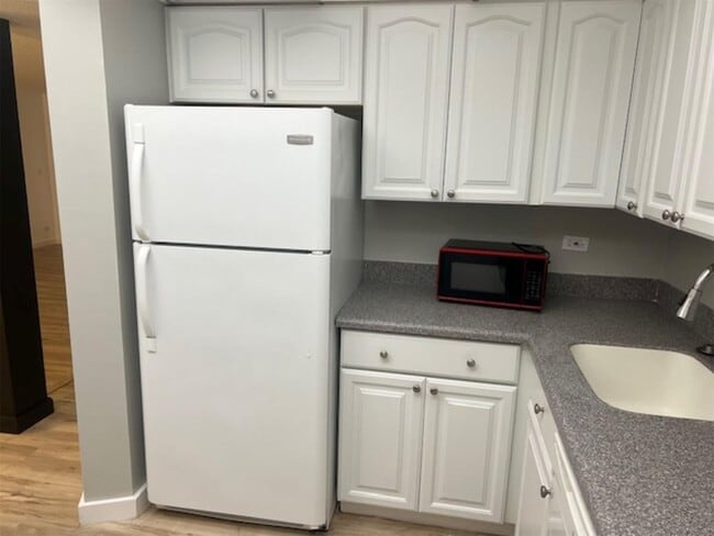 Photo - 3720 Inverrary Dr House