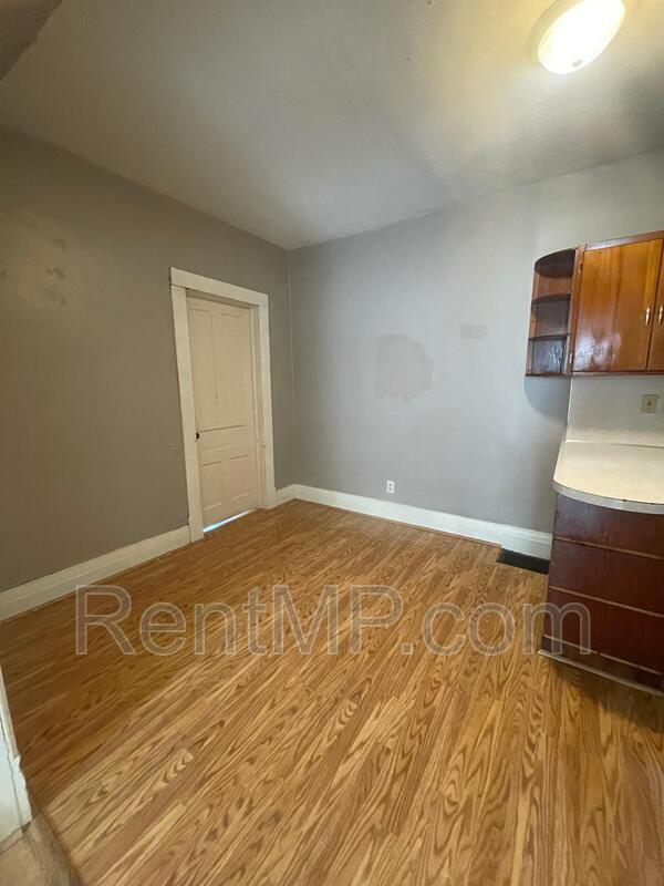 Foto del edificio - 1015 S Lansing St