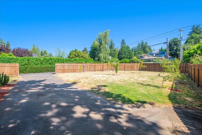 Large fenced front yard with 6 fruit trees - 9411 SE Evergreen Hwy