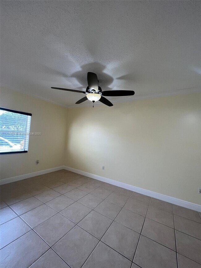 Foto del edificio - 2227 SE 23rd Terrace