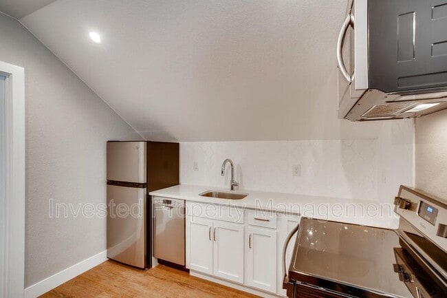 Foto del edificio - 3763 Steele St